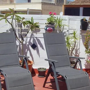 sunny-central-attic-apartment-in-almunecar.es-andalucia.com/
